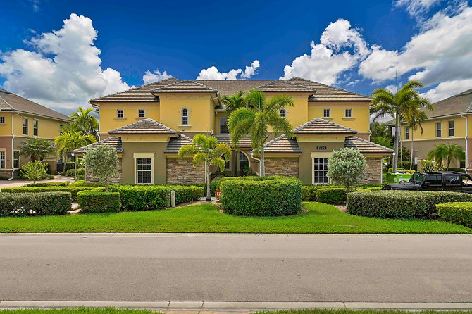 real estate photographers in cape coral 